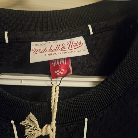 NWT Mitchell & Ness Larry Johnson practice jersey - Picture 2 of 7